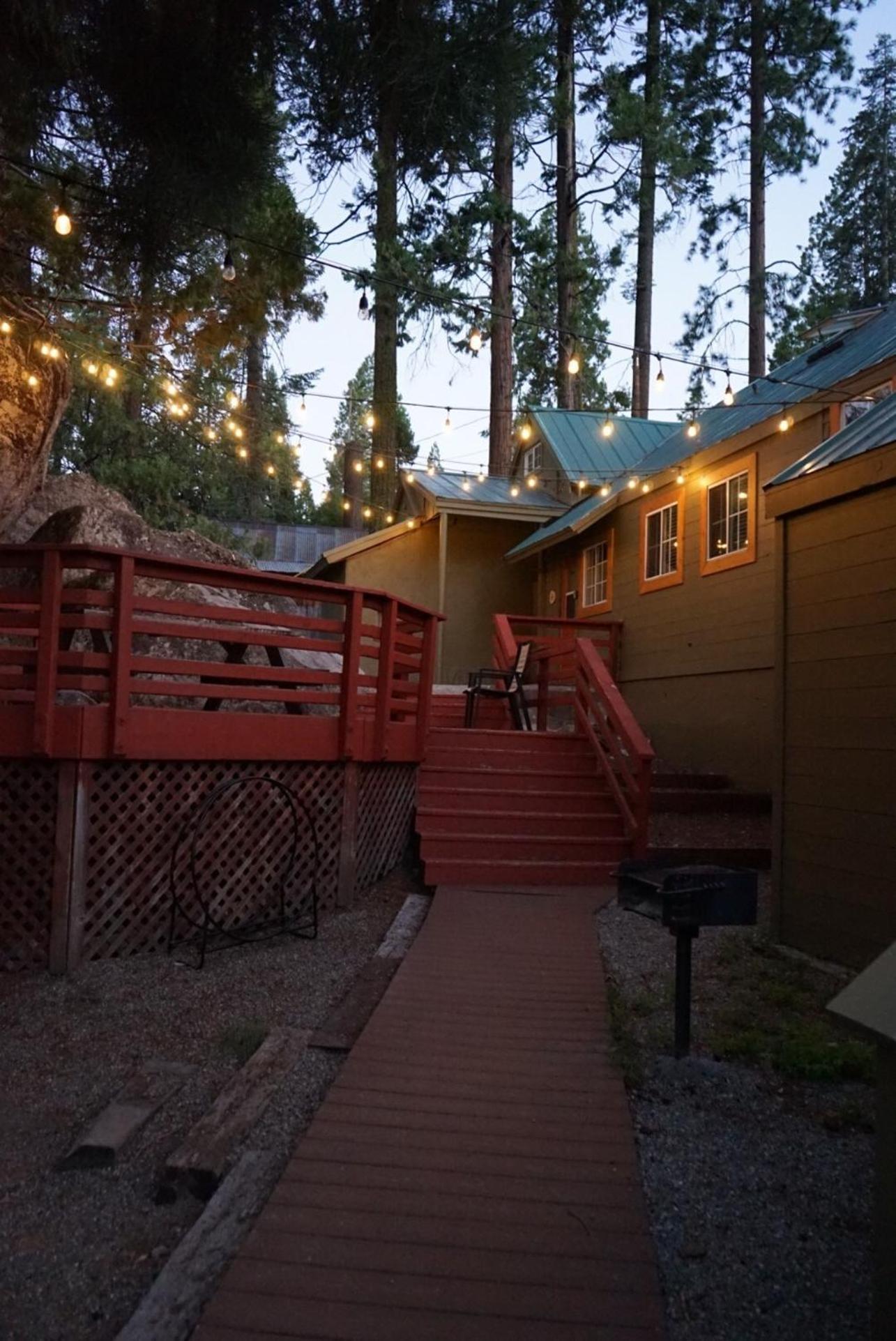 Bear Cave- Pet Friendly Suite In Shaver Lake Exterior photo