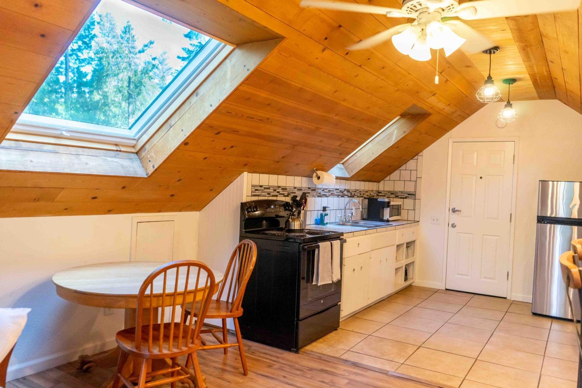 Bear Cave- Pet Friendly Suite In Shaver Lake Exterior photo